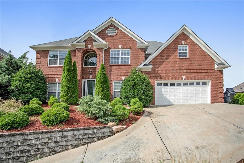5 bedroom, 3 bathroom, 3,140 sq ft single family residence sold at 2684 Saint Paul Drive, Atlanta, GA 30331