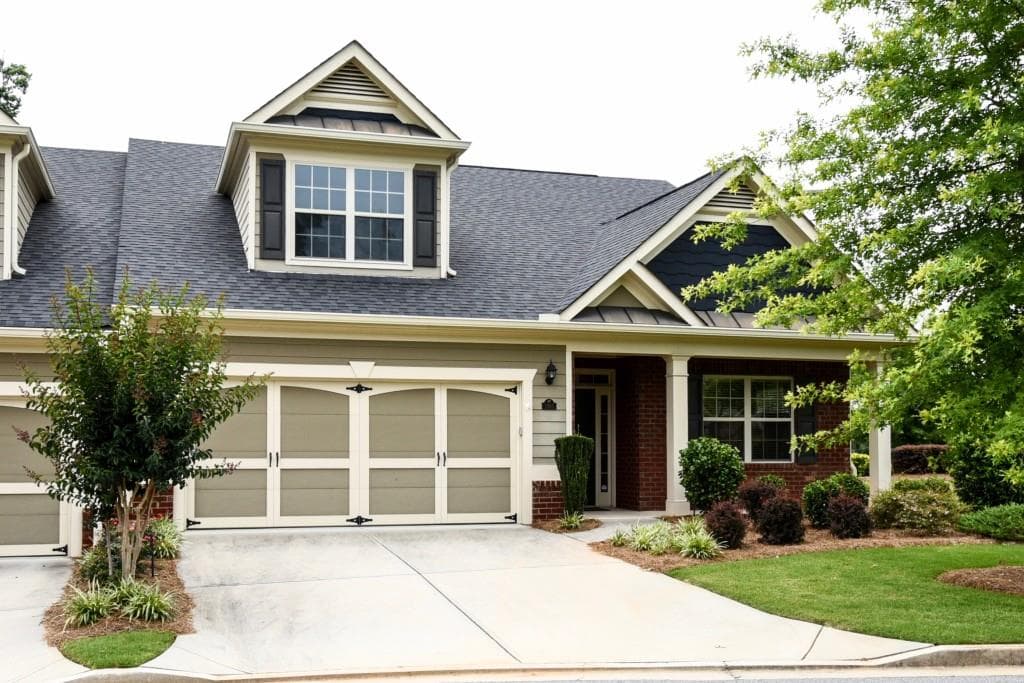 2 bedroom, 2 bathroom, 2,409 sq ft condominium sold at 1865 Brannon Commons Circle, Cumming, GA 30041