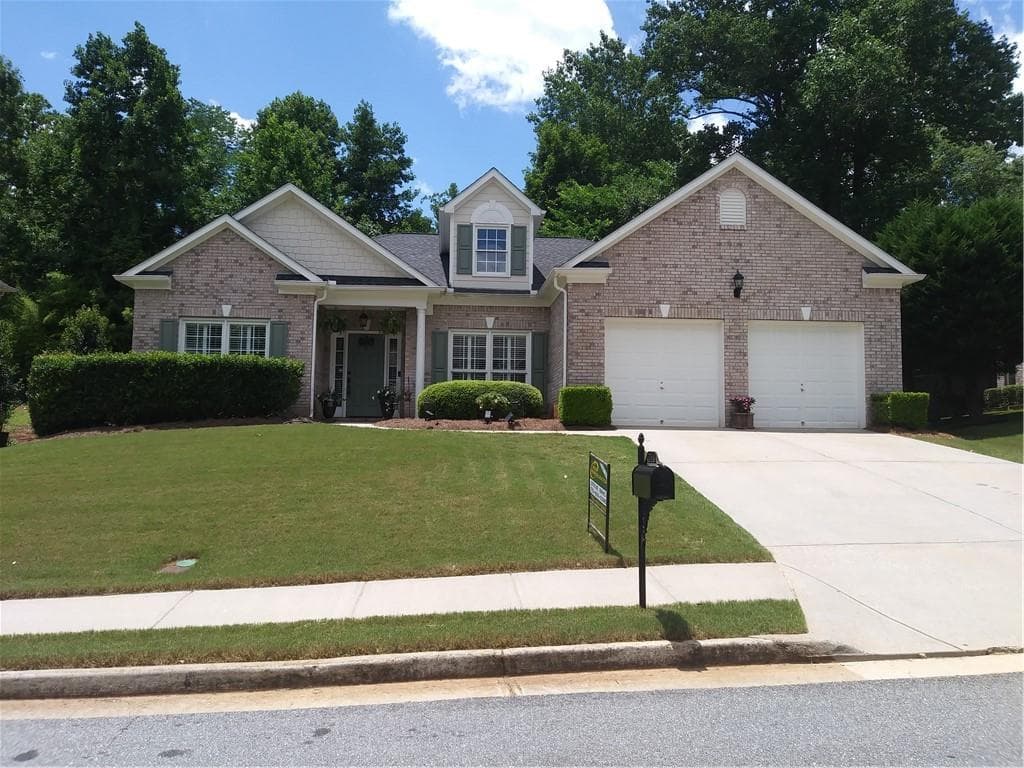 3 bedroom, 3 bathroom, 2,373 sq ft single family residence sold at 730 Gran Heritage Way, Dacula, GA 30019