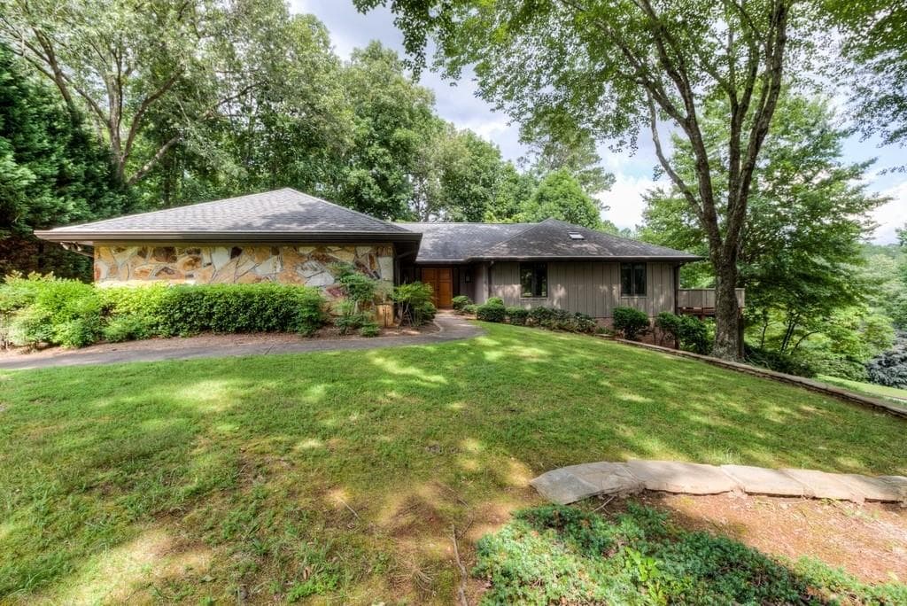 4 bedroom, 4 bathroom, 3,699 sq ft single family residence sold at 12465 SILVER FOX Court, Roswell, GA 30075
