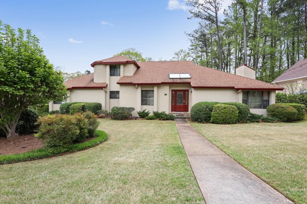 3 bedroom, 3 bathroom, 3,044 sq ft single family residence sold at 3150 Bolero Drive, Atlanta, GA 30341