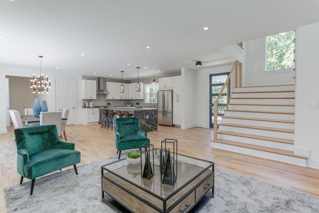5 bedroom, 5 bathroom, 3,550 sq ft single family residence sold at 2669 Clairmont Road, Atlanta, GA 30329