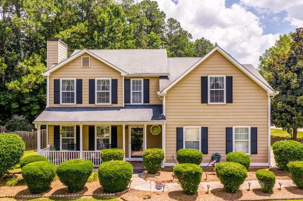 4 bedroom, 3 bathroom, 1,695 sq ft single family residence sold at 2928 Noah Drive, Acworth, GA 30101