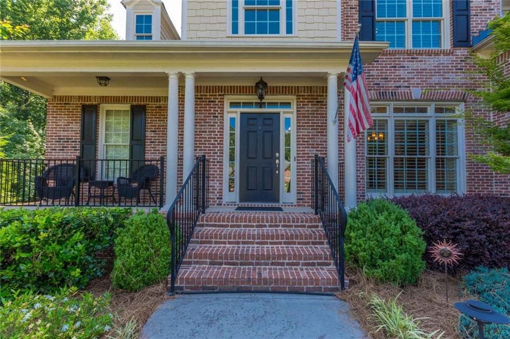 5 bedroom, 3 bathroom, 2,811 sq ft single family residence sold at 7630 Pleasant Hollow Lane, Cumming, GA 30041