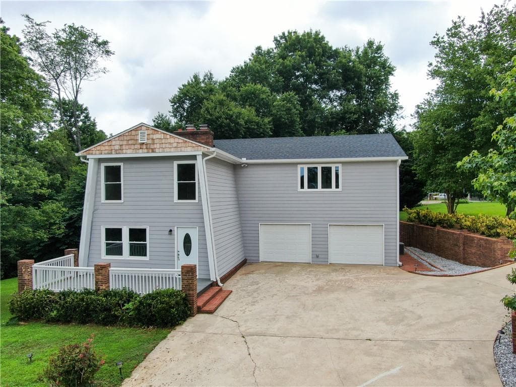 3221 Clarks Bridge Road, Gainesville, GA 30506 — most recent listing photo