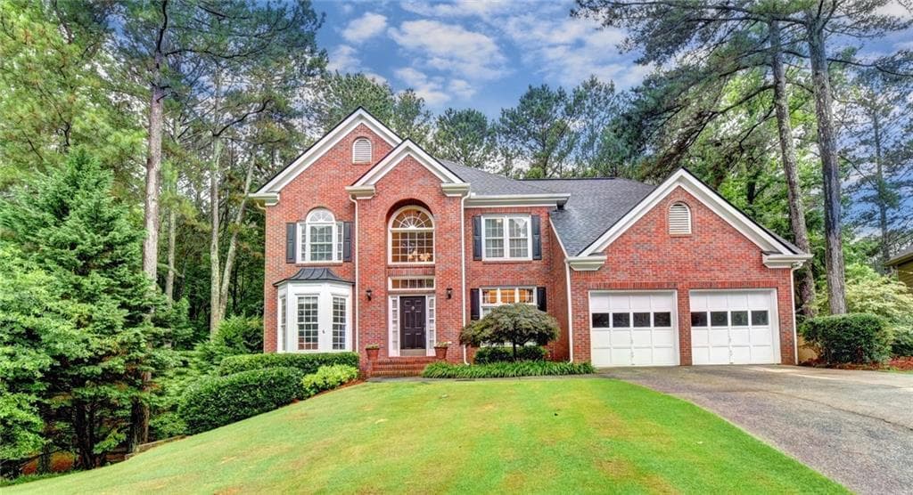 5 bedroom, 3 bathroom, 3,250 sq ft single family residence sold at 4480 Landover Way, Suwanee, GA 30024