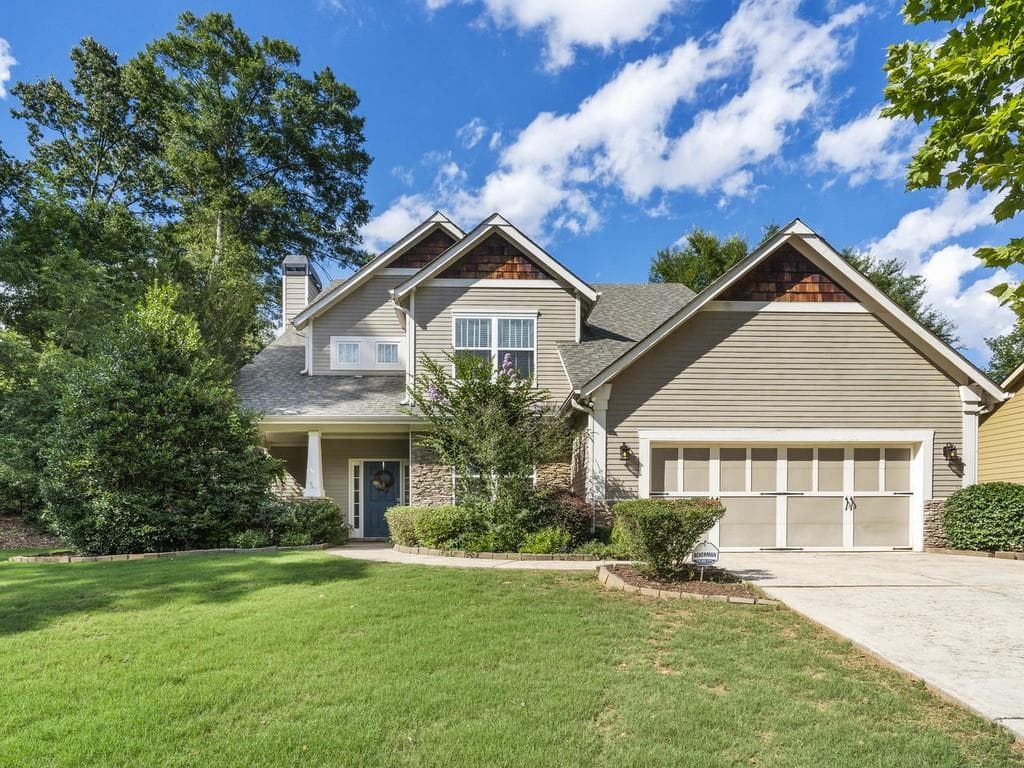 3 bedroom, 3 bathroom, 2,171 sq ft single family residence sold at 2995 Boulder Walk Court, Atlanta, GA 30316