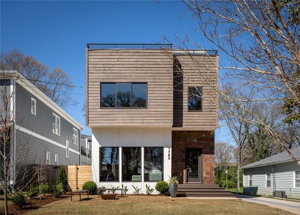 3 bedroom, 4 bathroom, 2,500 sq ft townhouse sold at 175 Cleveland Street A, Atlanta, GA 30316