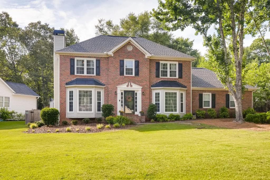 3 bedroom, 3 bathroom, 2,394 sq ft single family residence sold at 4028 Dover Avenue, Alpharetta, GA 30009