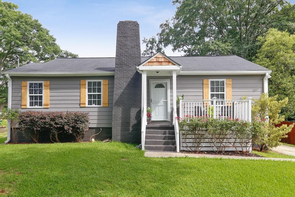 3 bedroom, 2 bathroom, 1,128 sq ft single family residence sold at 1634 Cecile Avenue, Atlanta, GA 30316