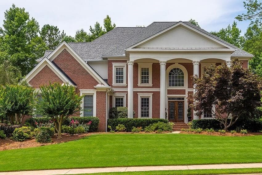 5 bedroom, 5 bathroom, 7,380 sq ft single family residence sold at 365 Majestic Cove, Milton, GA 30004