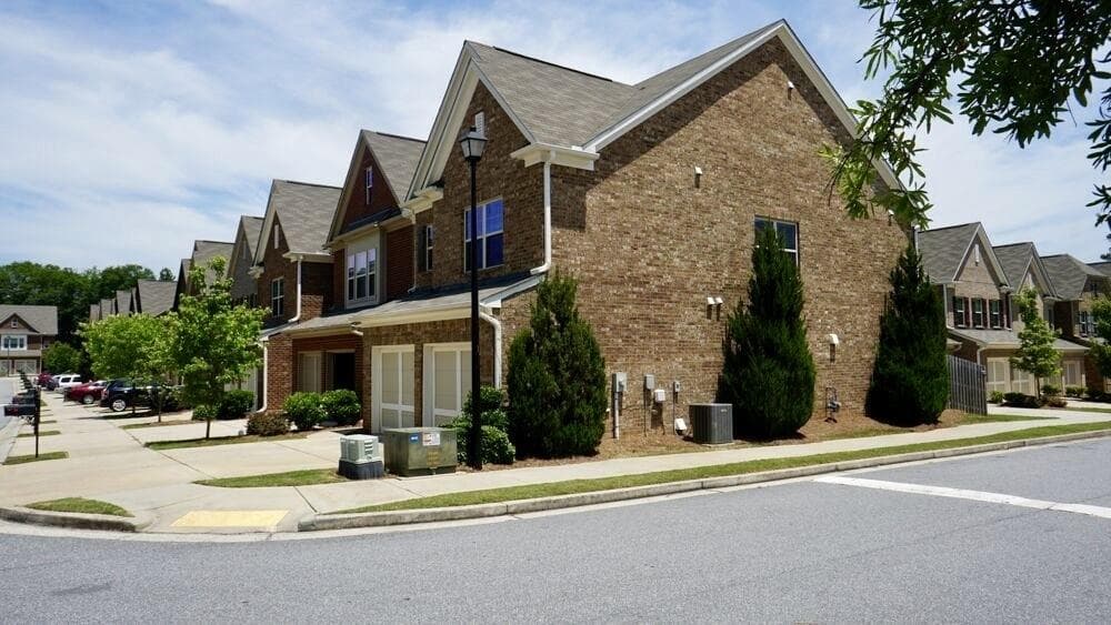 5 bedroom, 4 bathroom, 2,247 sq ft townhouse sold at 2101 GREENCREST Circle, Milton, GA 30004