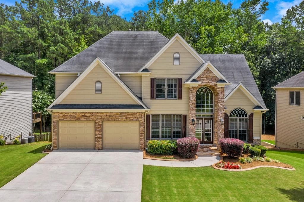4 bedroom, 4 bathroom, 3,688 sq ft single family residence sold at 112 Gold Mill Place, Canton, GA 30114