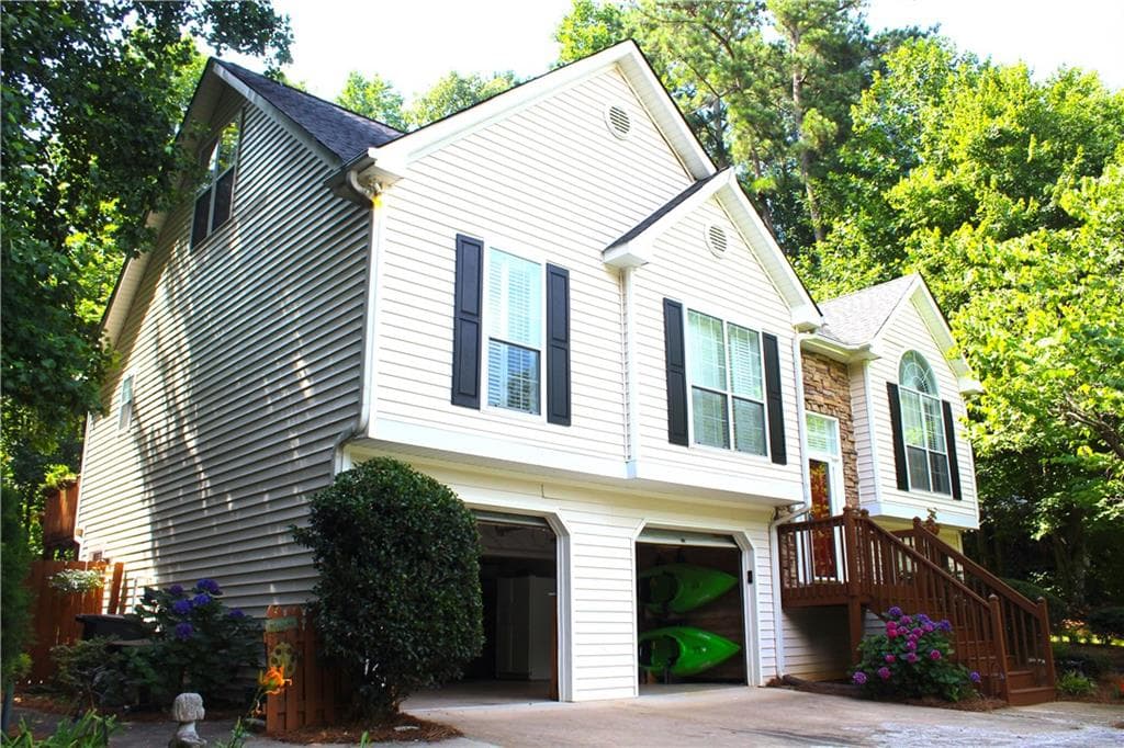 6030 Ashwood Court, Cumming, GA 30028 — most recent listing photo