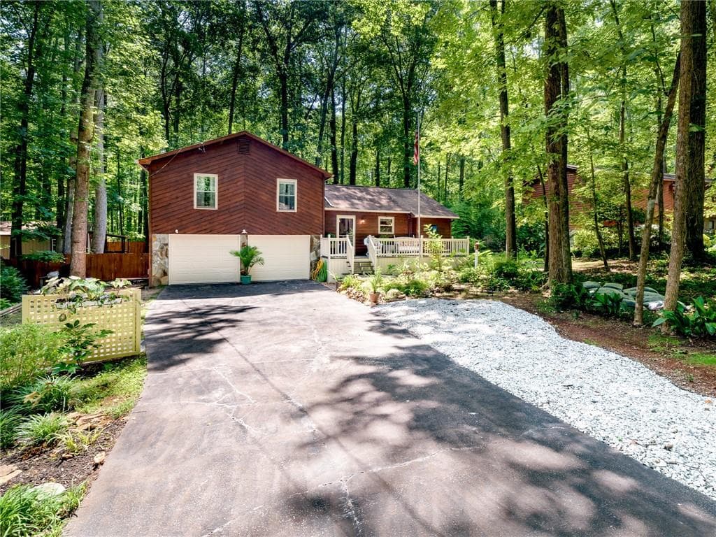 3 bedroom, 2 bathroom single family residence sold at 168 Scott Boulevard, Dallas, GA 30157