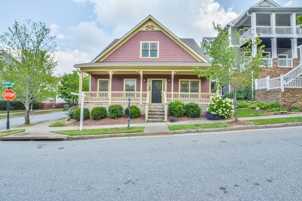 4 bedroom, 3 bathroom, 2,184 sq ft single family residence sold at 1663 Barfield Run, Atlanta, GA 30318