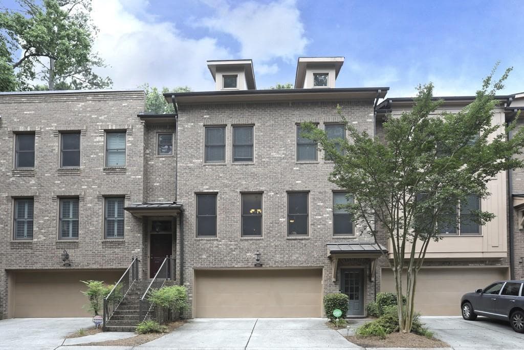 3344 Chestnut Woods Circle 3344, Doraville, GA 30340 — most recent listing photo