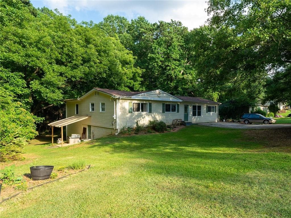 4667 Backwoods Court, Kennesaw, GA 30144 — most recent listing photo