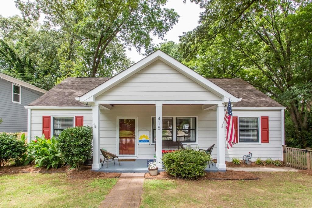 4 bedroom, 2 bathroom, 1,340 sq ft single family residence sold at 415 MORGAN Place, Atlanta, GA 30317