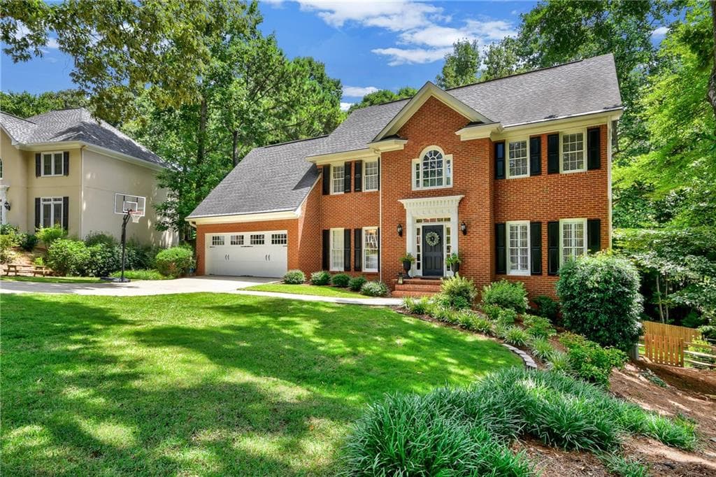330 Welwyn Walk, Alpharetta, GA 30022 — most recent listing photo