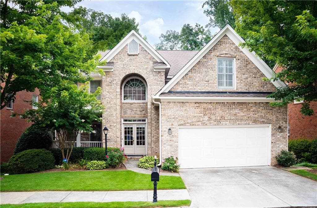 1992 Gramercy Circle, Atlanta, GA 30341 — most recent listing photo