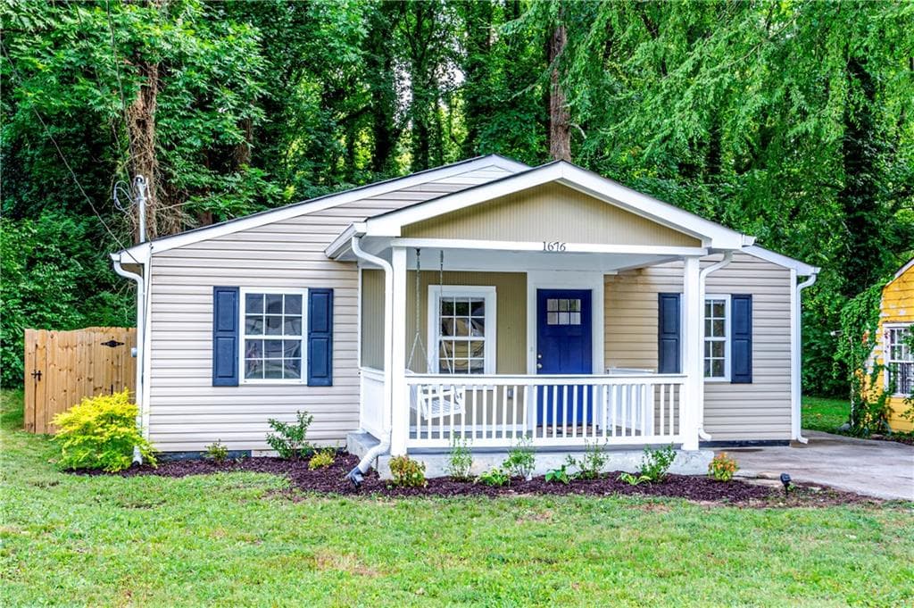 3 bedroom, 2 bathroom, 1,294 sq ft single family residence sold at 1676 North Avenue, Atlanta, GA 30318