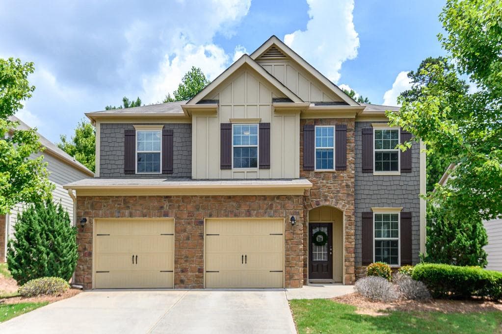 4 bedroom, 3 bathroom, 2,516 sq ft single family residence sold at 5206 CENTENNIAL HILL Drive, Acworth, GA 30102