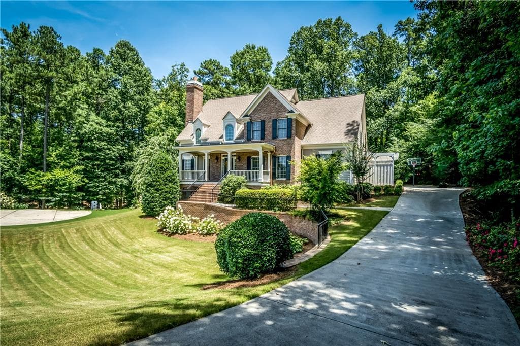 4 bedroom, 4 bathroom, 4,370 sq ft single family residence sold at 5801 Ripplestone Court, Acworth, GA 30101