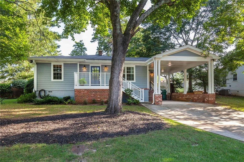3 bedroom, 2 bathroom, 1,860 sq ft single family residence sold at 985 Ridgecrest Drive, Smyrna, GA 30080
