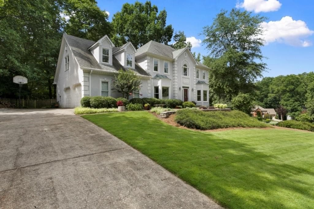 565 Trailwood Lane, Marietta, GA 30064 — most recent listing photo