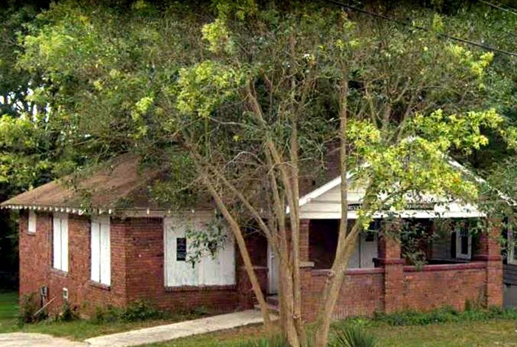 4 bedroom, 3 bathroom, 960 sq ft single family residence sold at 1546 RICHLAND Road, Atlanta, GA 30311