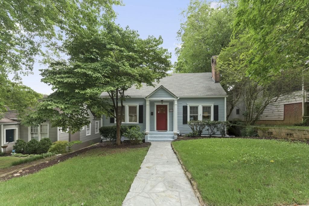 3 bedroom, 1 bathroom, 1,490 sq ft single family residence sold at 415 HAROLD Avenue, Atlanta, GA 30307