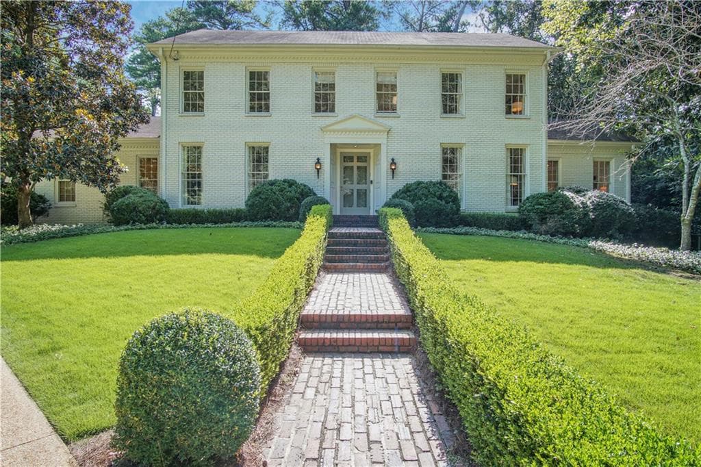 5 bedroom, 4 bathroom single family residence sold at 468 Westover Drive, Atlanta, GA 30305
