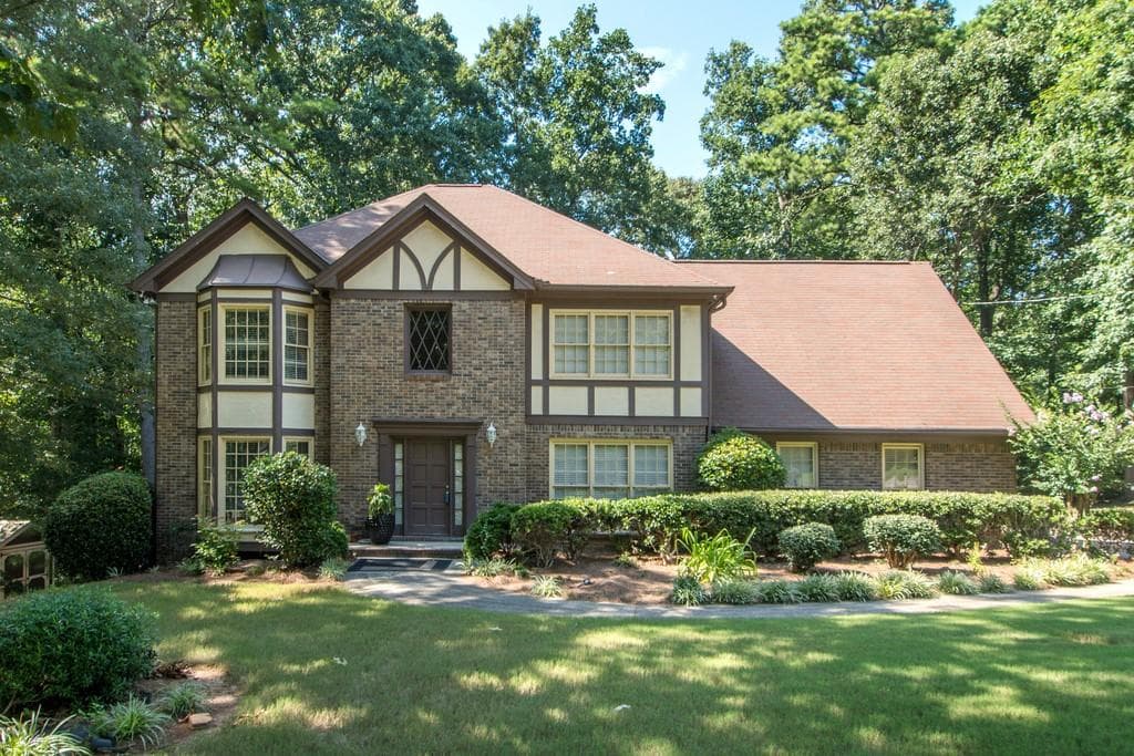 4 bedroom, 4 bathroom, 4,189 sq ft single family residence sold at 3531 THUNDERWOOD Lane, Snellville, GA 30039