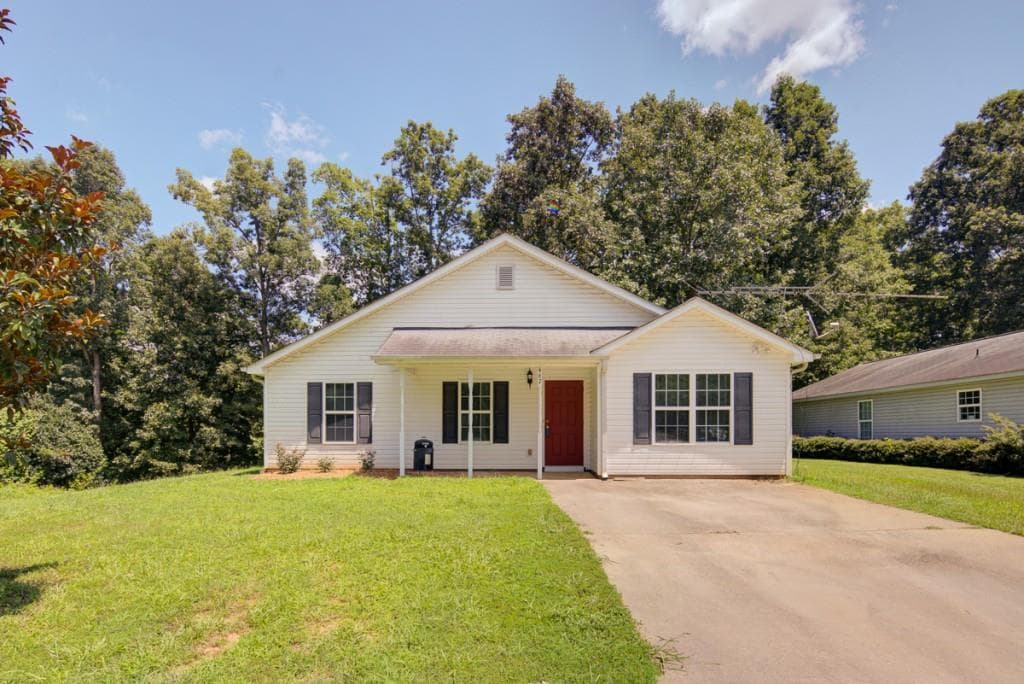 467 Diane Circle, Dawsonville, GA 30534 — most recent listing photo