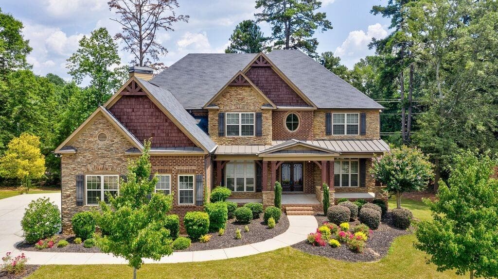 6 bedroom, 6 bathroom, 5,970 sq ft single family residence sold at 473 Woodliff Place, Milton, GA 30004