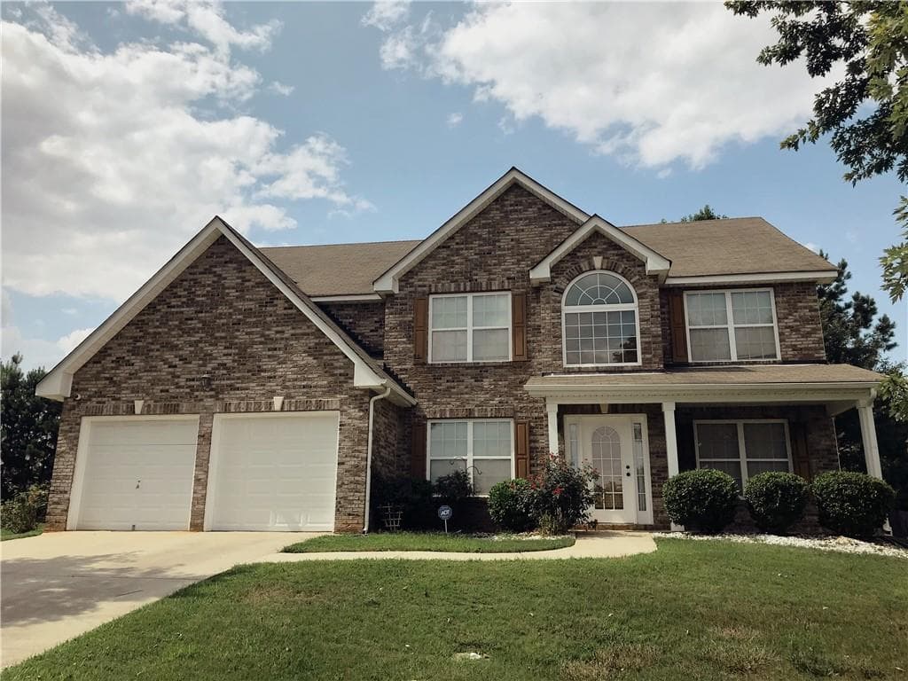 5 bedroom, 3 bathroom, 3,290 sq ft single family residence sold at 480 Buckingham Lane, Fairburn, GA 30213
