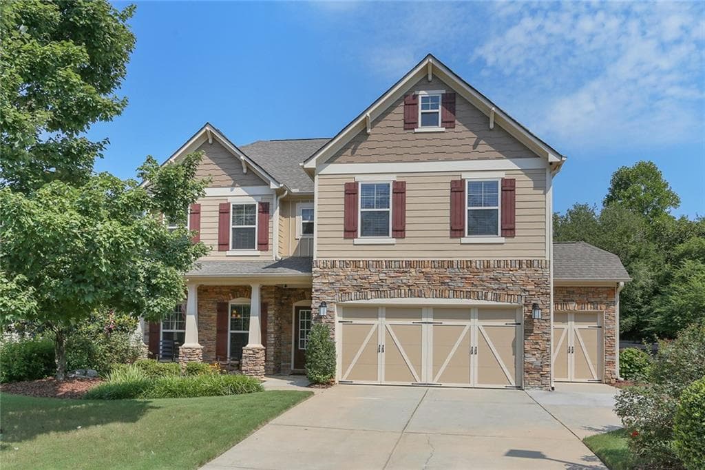 4 bedroom, 4 bathroom, 3,050 sq ft single family residence sold at 750 Montgomery Avenue, Alpharetta, GA 30004