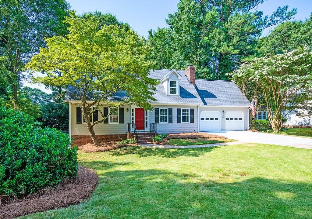 4 bedroom, 2 bathroom, 2,058 sq ft single family residence sold at 3173 Caintal Court, Decatur, GA 30033