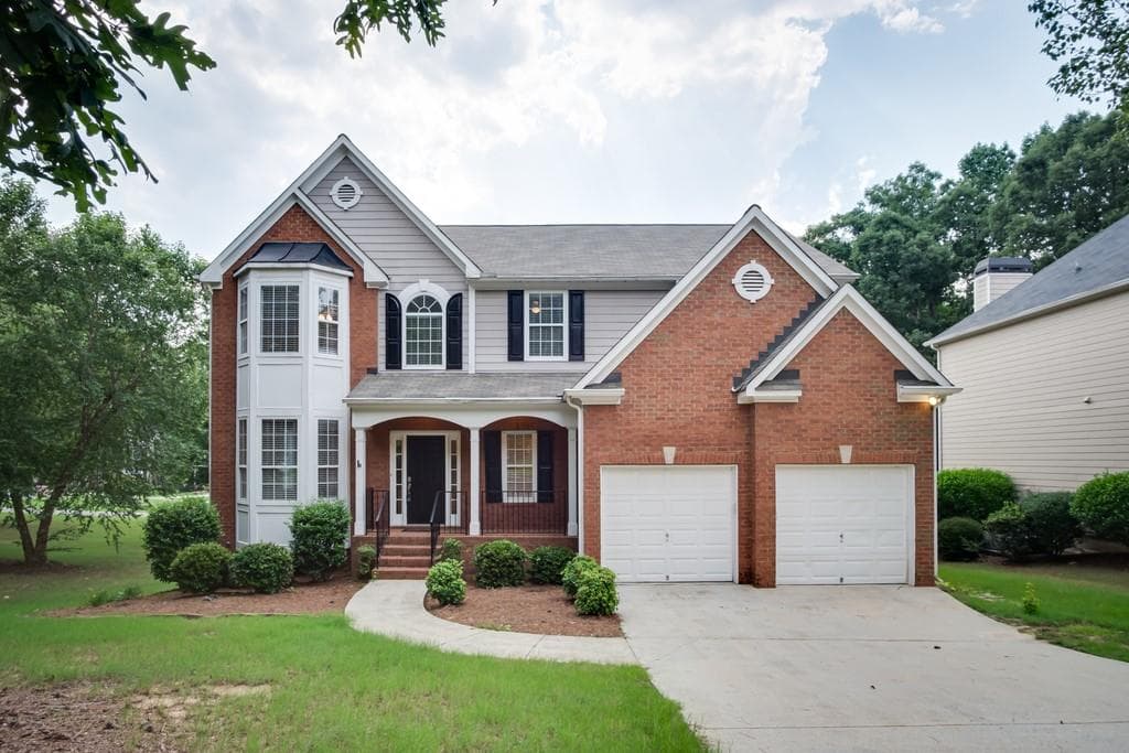 4 bedroom, 4 bathroom, 2,878 sq ft single family residence sold at 2705 Two Rock Court, Alpharetta, GA 30004
