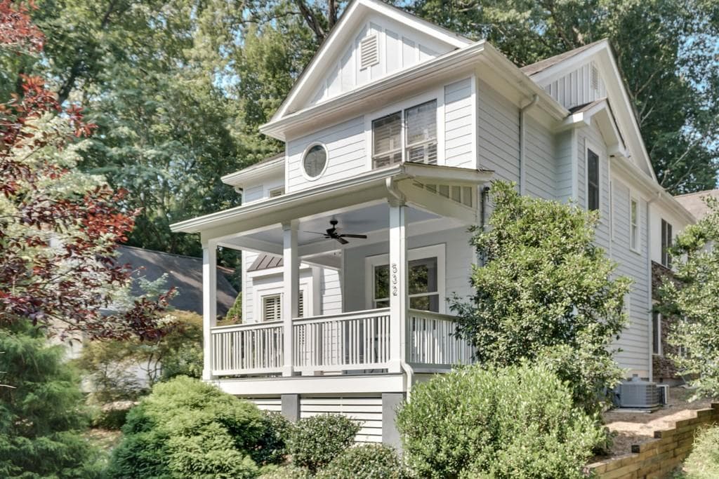 4 bedroom, 4 bathroom, 3,496 sq ft single family residence sold at 532 Harold Avenue, Atlanta, GA 30307
