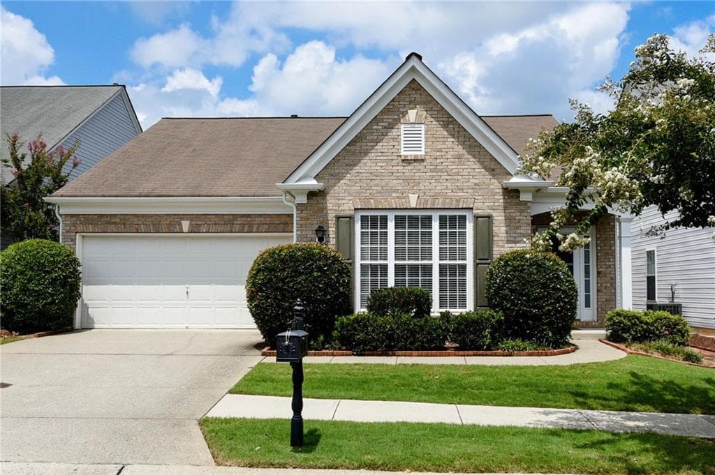 2 bedroom, 2 bathroom, 1,467 sq ft single family residence sold at 2809 Soneley Way, Alpharetta, GA 30004