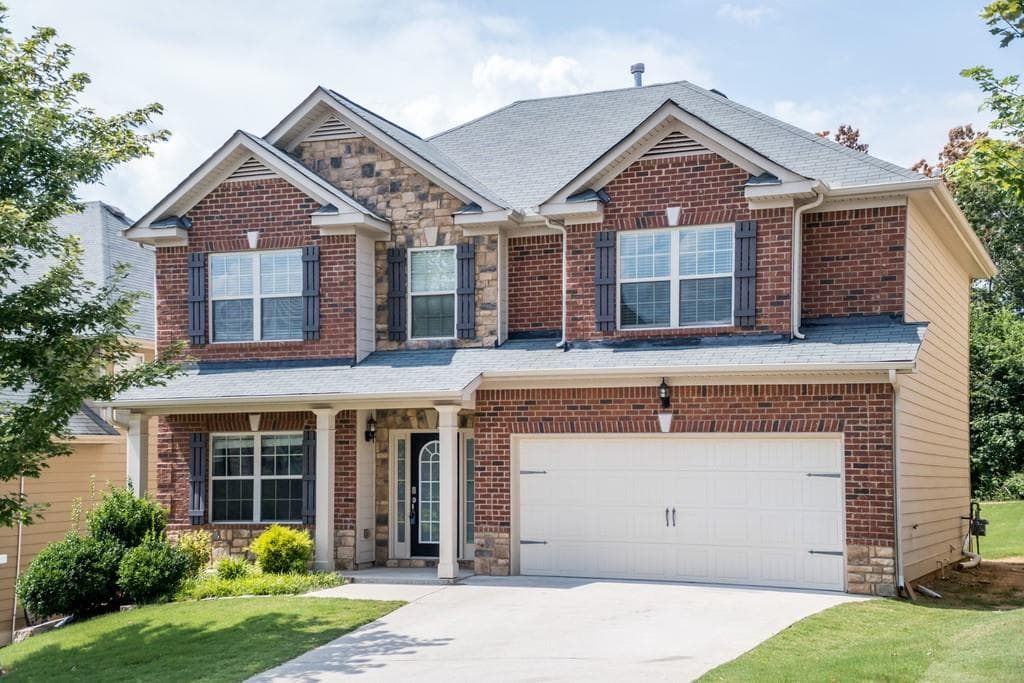 3 bedroom, 3 bathroom, 1,821 sq ft single family residence sold at 914 Sublime Trail, Canton, GA 30114