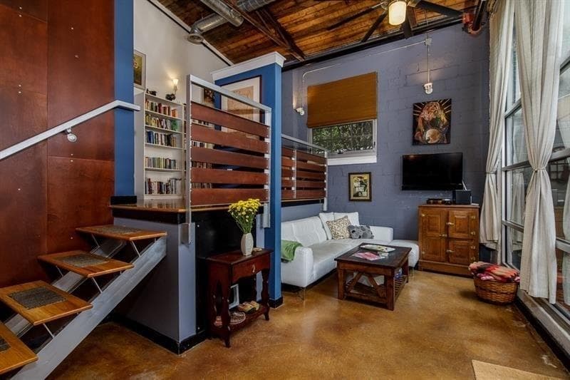 1 bedroom, 2 bathroom, 874 sq ft condominium sold at 964 DEKALB Avenue 103, Atlanta, GA 30307