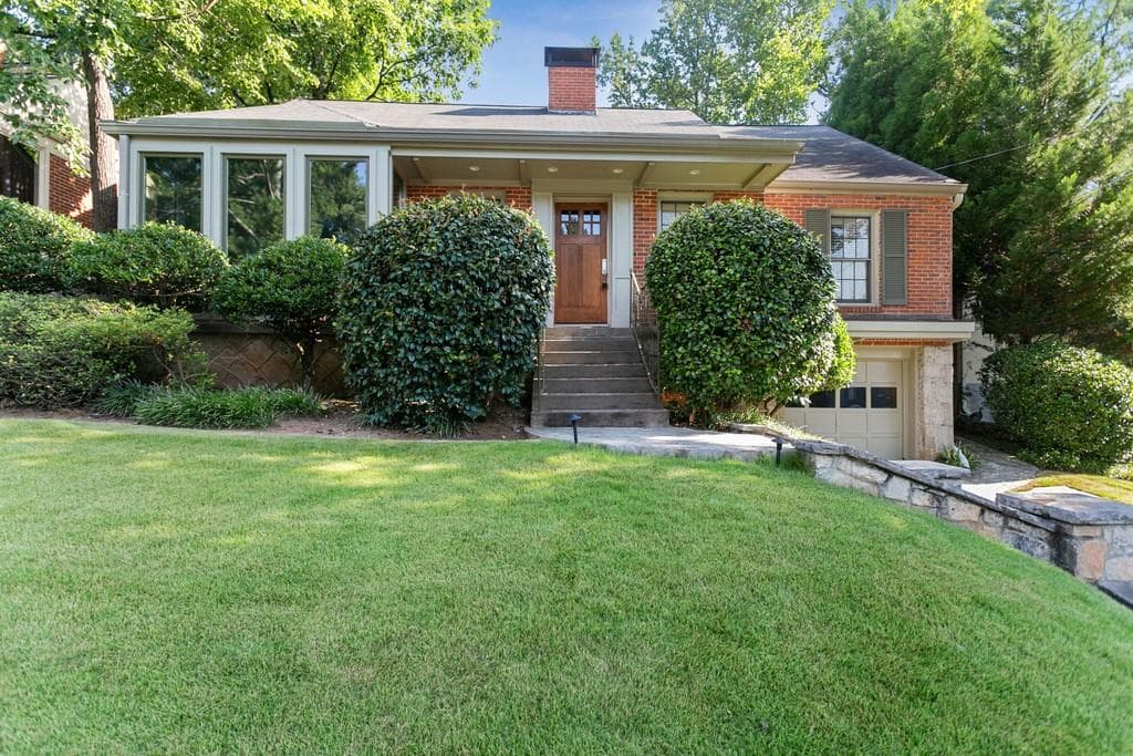 3 bedroom, 3 bathroom, 1,725 sq ft single family residence sold at 814 Highland Terrace, Atlanta, GA 30306
