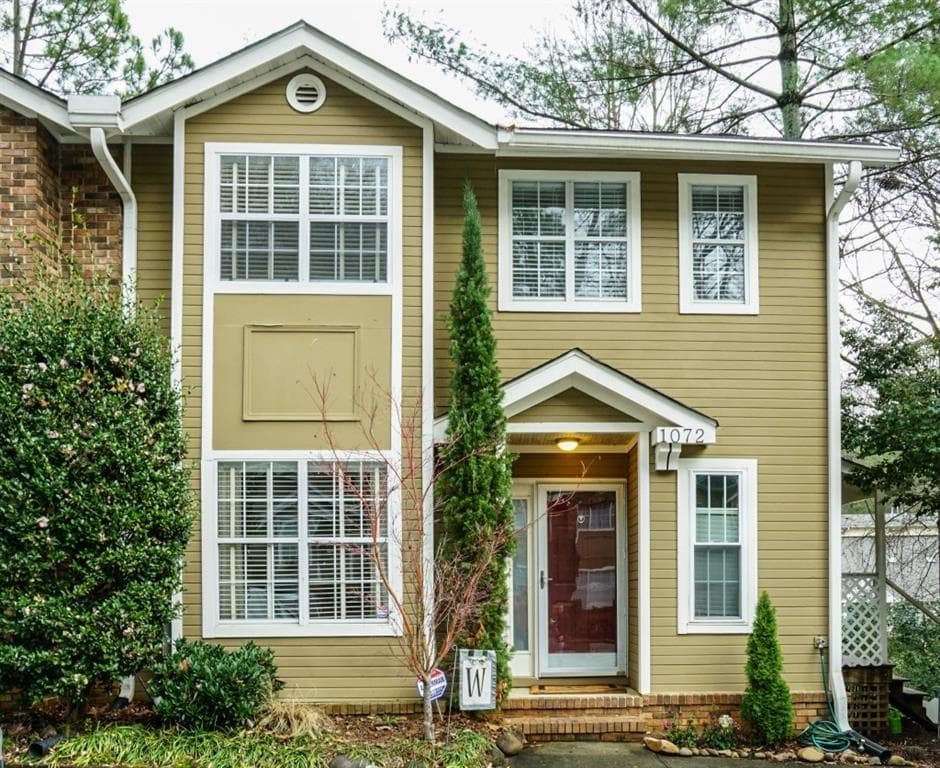 1072 Woodbridge Hollow, Atlanta, GA 30306 — most recent listing photo