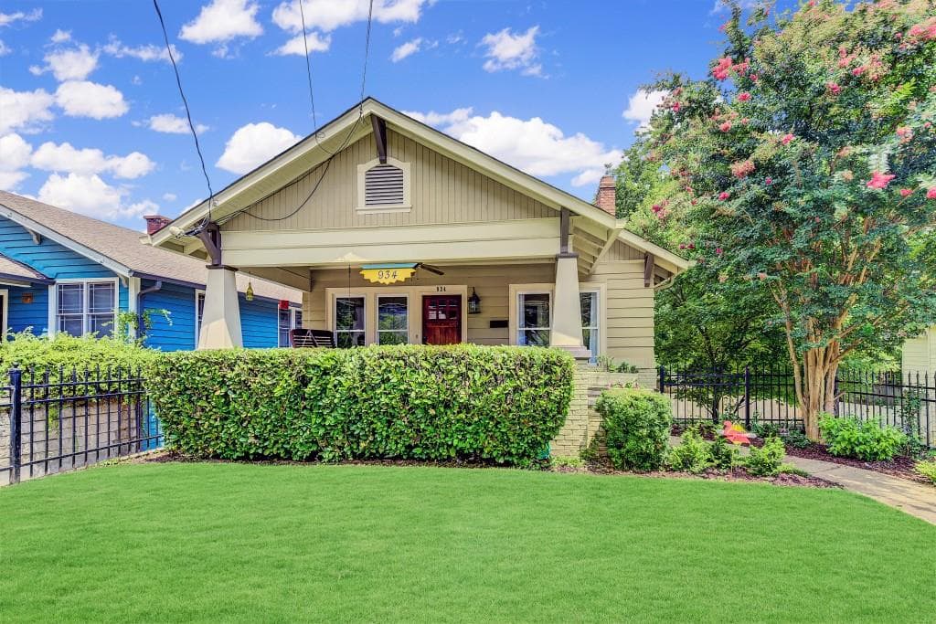 4 bedroom, 4 bathroom, 3,017 sq ft single family residence sold at 934 Cherokee Avenue, Atlanta, GA 30315