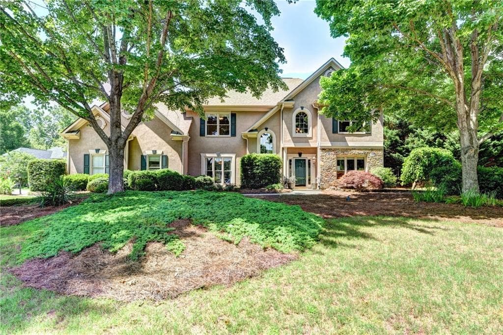 5 bedroom, 3 bathroom, 3,658 sq ft single family residence sold at 3000 Vance Court, Alpharetta, GA 30009