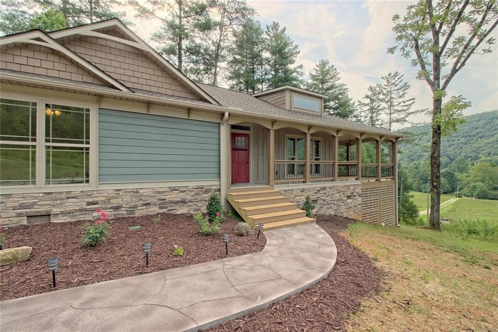 60 Olds Mountain Peak Road, Rabun Gap, GA 30568 — most recent listing photo