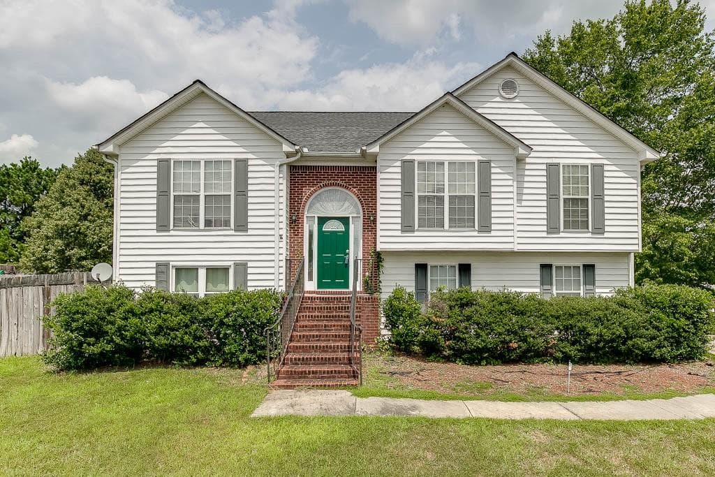 4 bedroom, 3 bathroom, 1,965 sq ft single family residence sold at 246 Rockingham Drive, Loganville, GA 30052